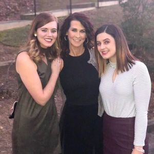 Meet your Posher, April barnette